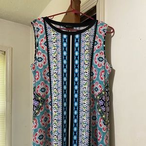 Brand ABC studio size XL sleeveless multiple colors. Very cute for summer.